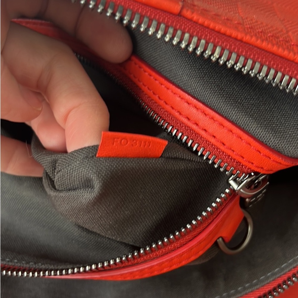 Authentic Louis Vuitton Duffle red/orange duffle - Picture 8 of 8